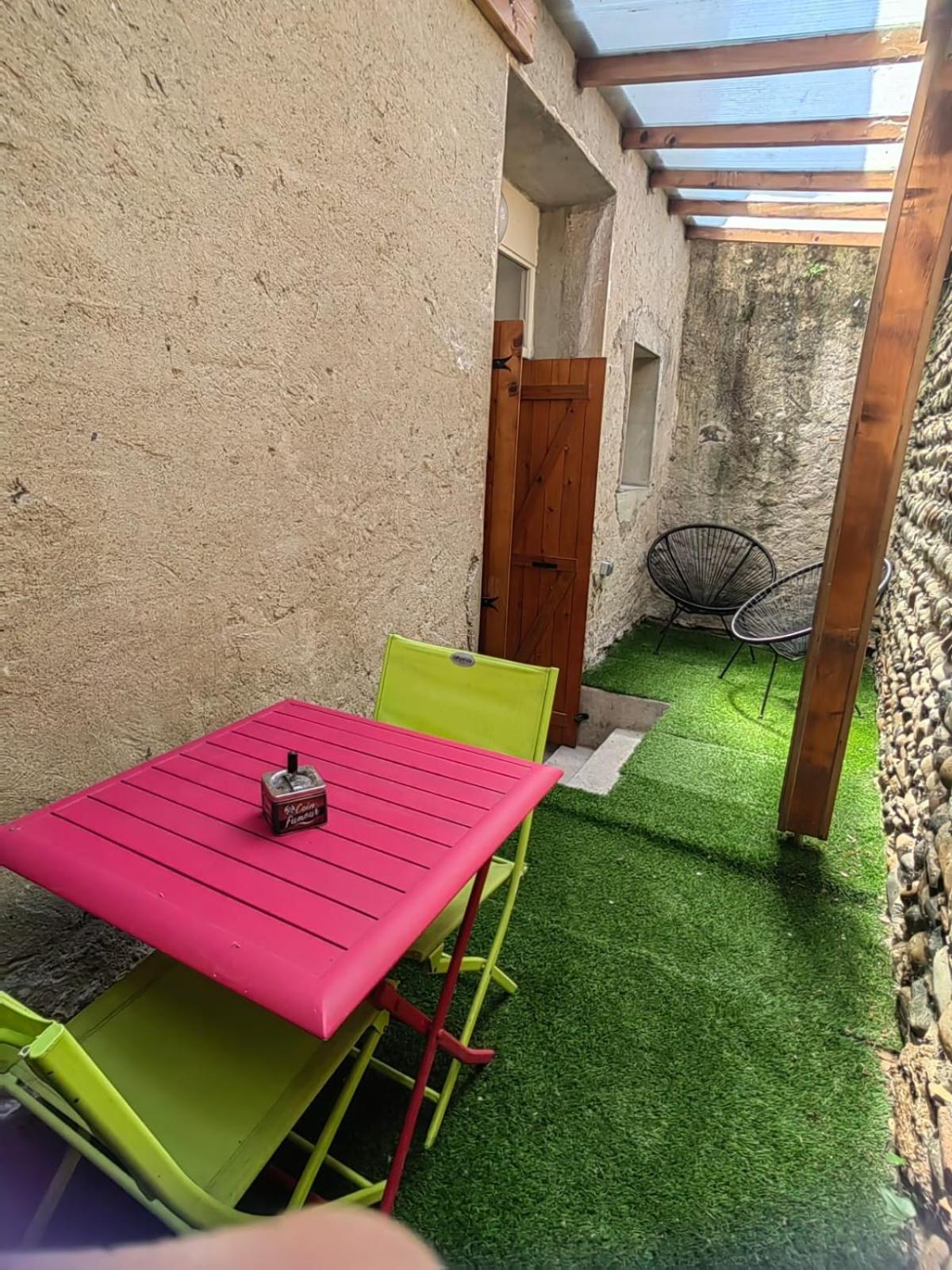 A Valence Apartment